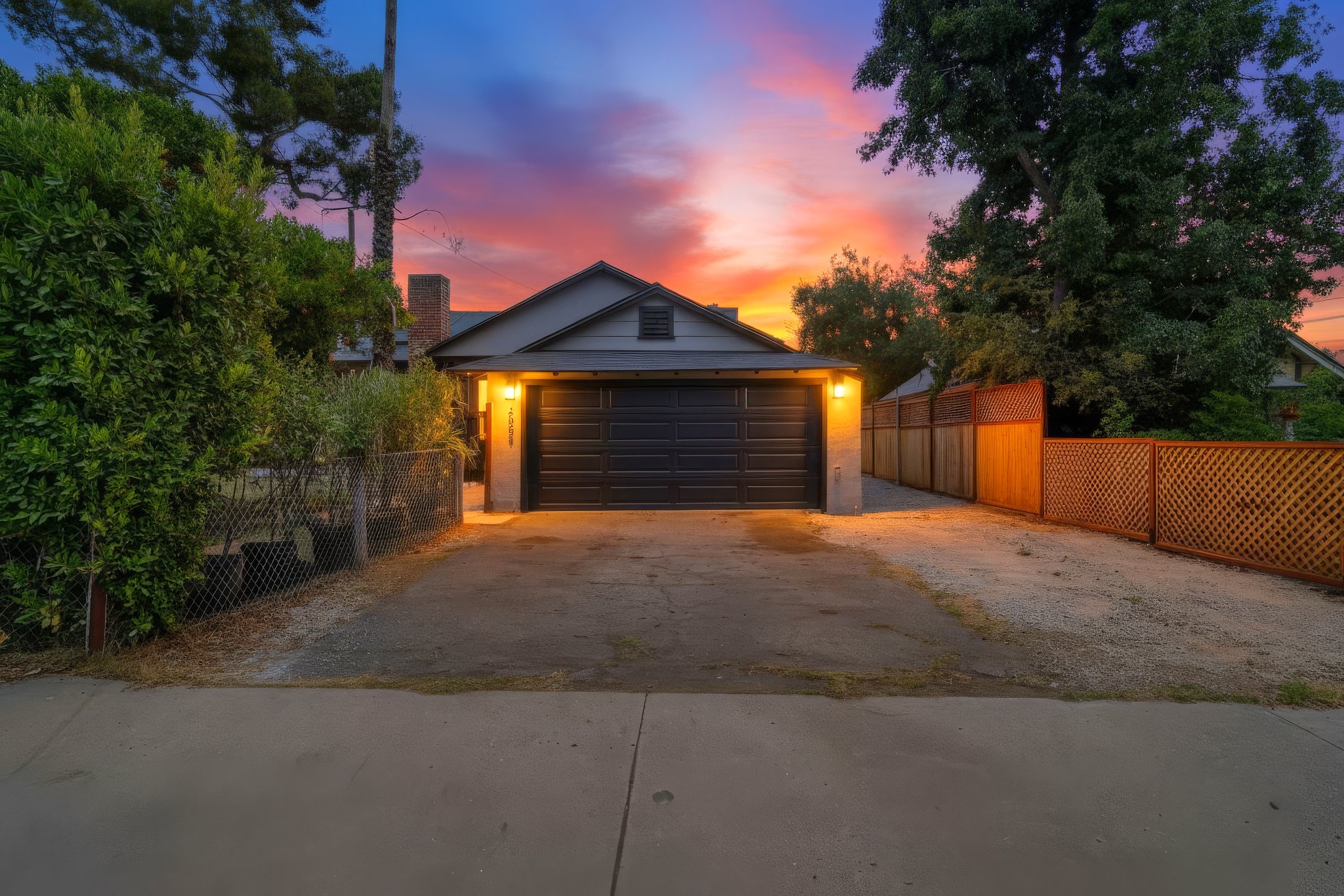 Virtual tour photo 77 of 77 for 2368 Glenrose Ave
