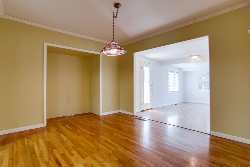 Virtual tour photo 11 of 40 for 2368 Montclair St