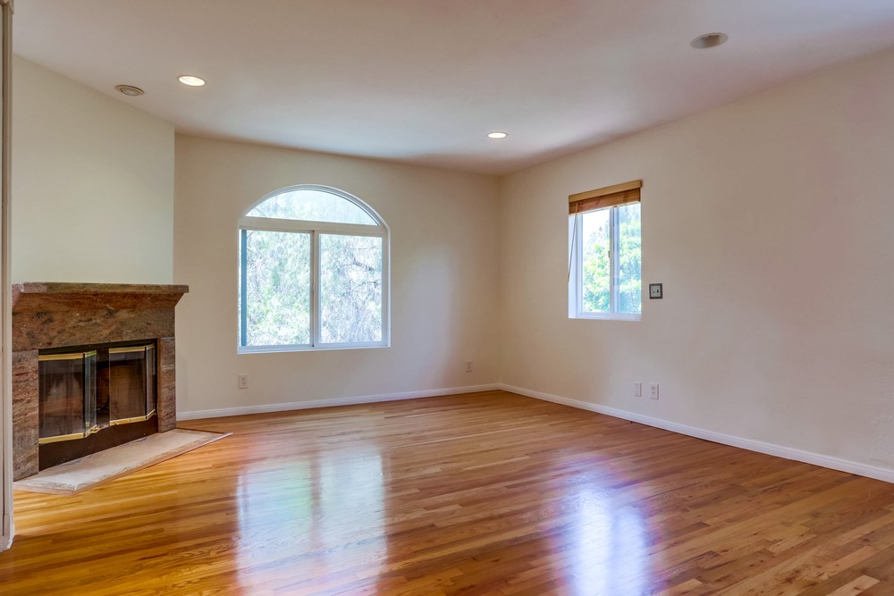 Virtual tour photo 18 of 40 for 2368 Montclair St