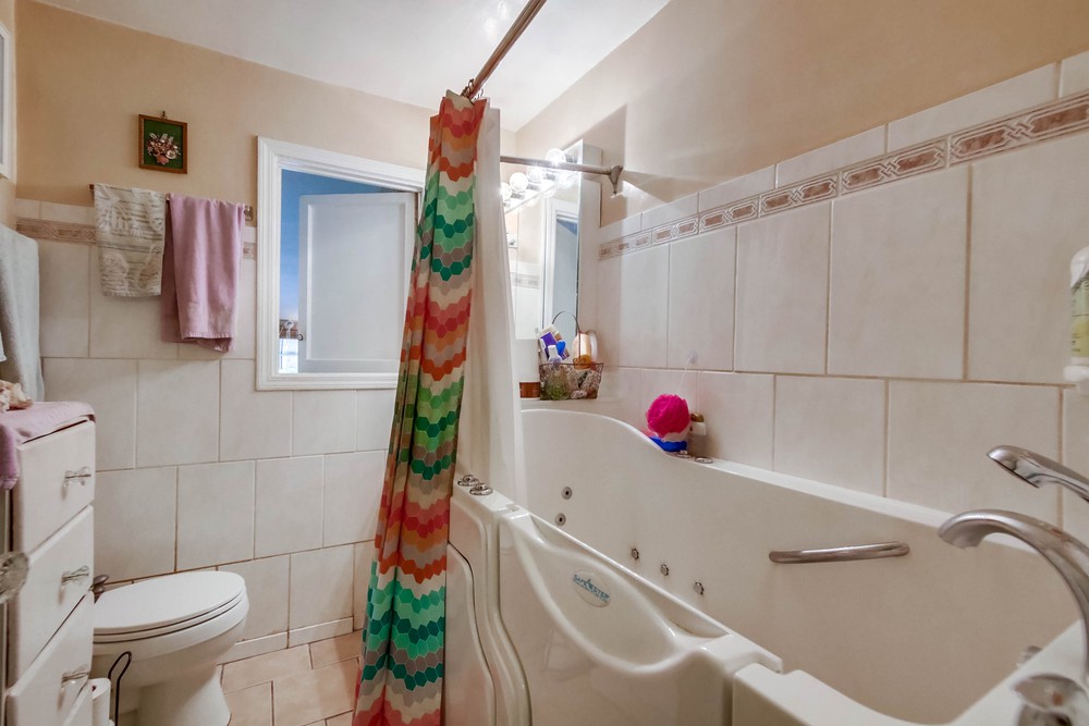 Virtual tour photo 24 of 40 for 2369 Vancouver Ave