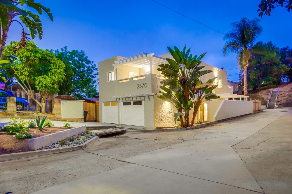 Virtual tour photo 1 of 94 for 2370 Hartford St