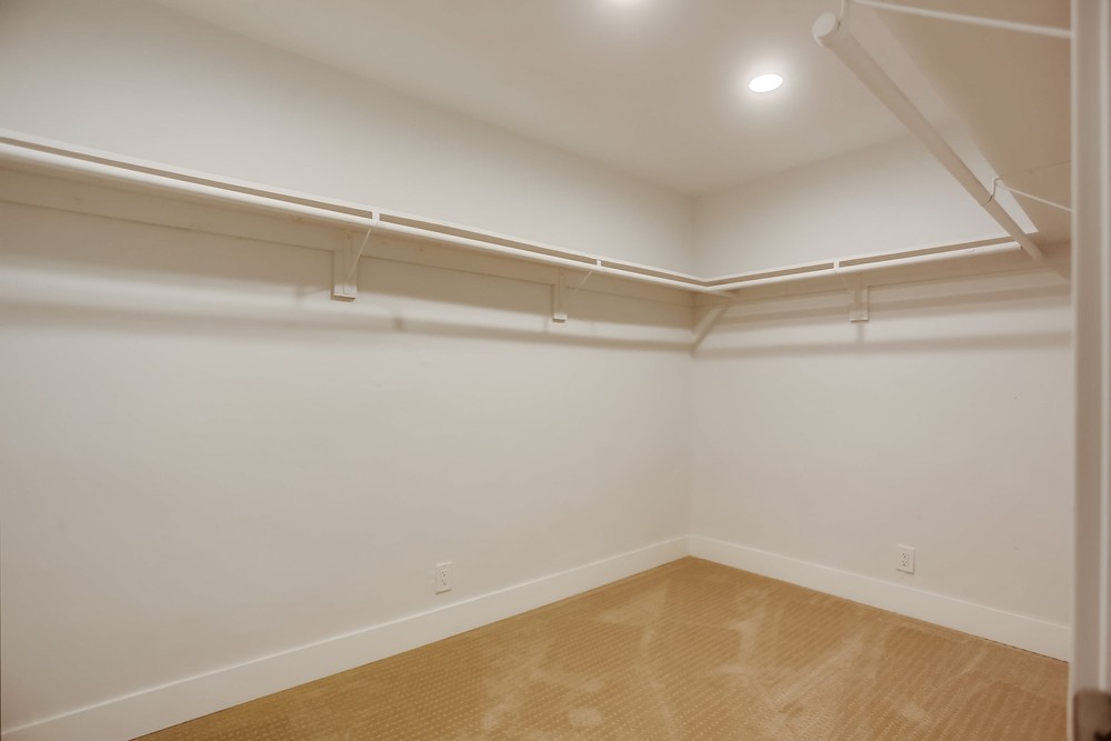 Virtual tour photo 47 of 94 for 2370 Hartford St