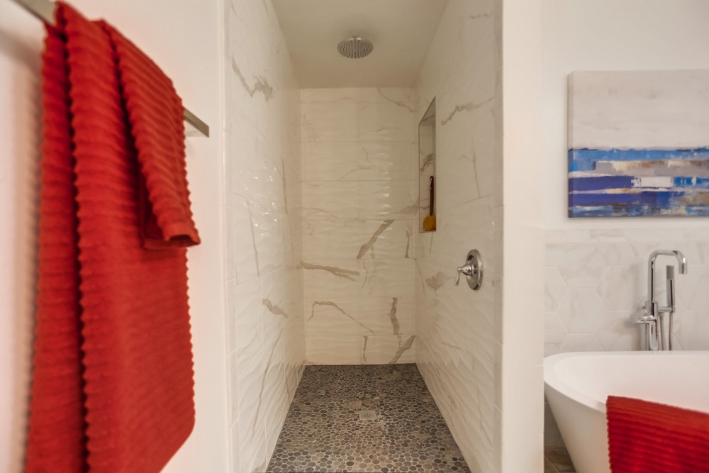 Virtual tour photo 49 of 94 for 2370 Hartford St