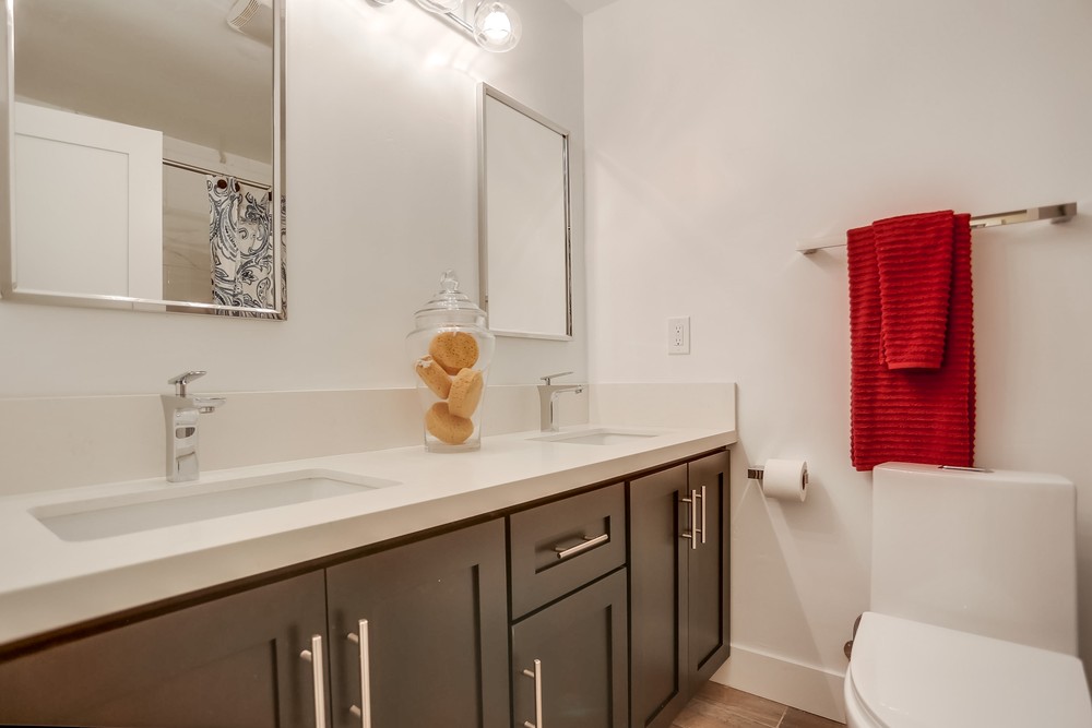 Virtual tour photo 53 of 94 for 2370 Hartford St