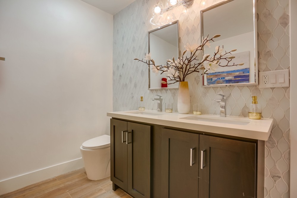 Virtual tour photo 62 of 94 for 2370 Hartford St