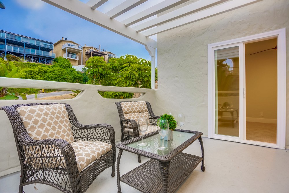 Virtual tour photo 93 of 94 for 2370 Hartford St