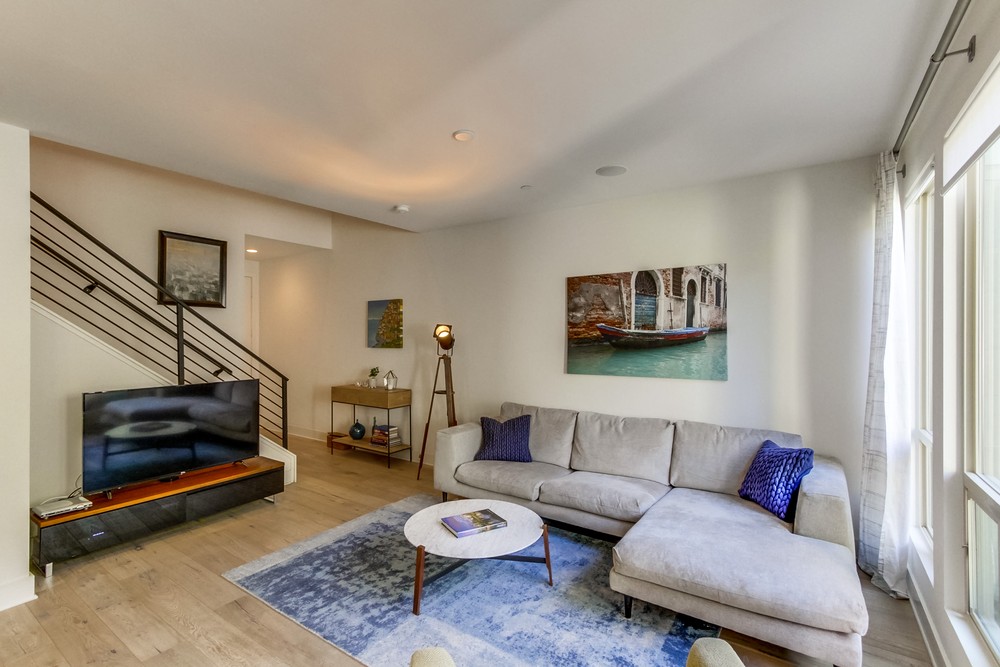 Virtual tour photo 9 of 44 for 2373 Aperture Cir