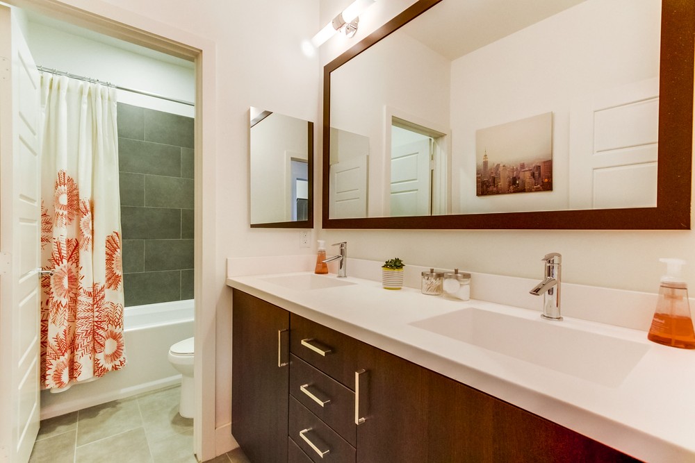 Virtual tour photo 36 of 44 for 2373 Aperture Cir