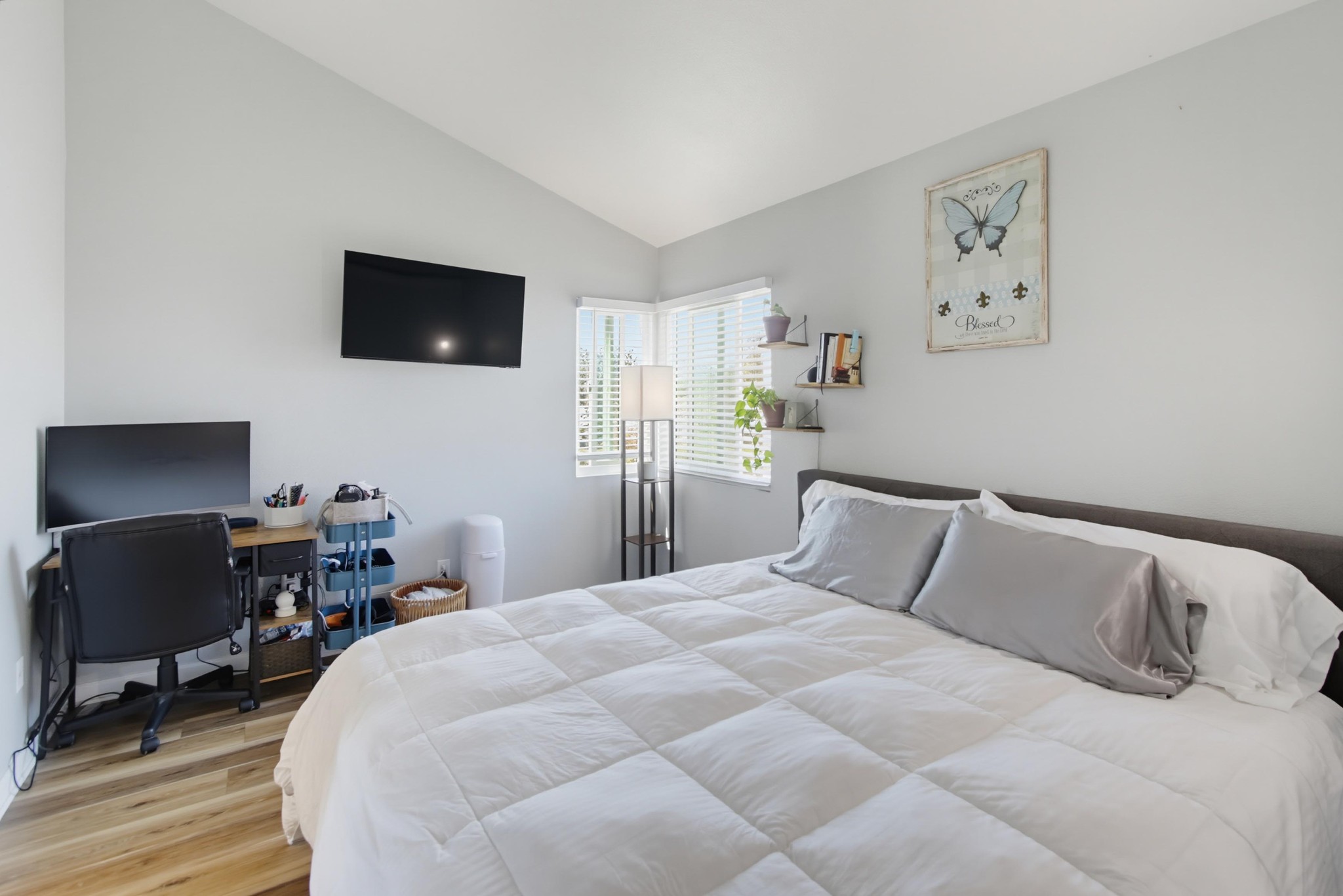 Virtual tour photo 27 of 46 for 2373 Kings View Cir