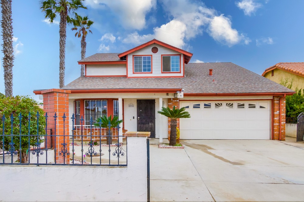 Virtual tour photo 1 of 49 for 2376 Lanao Ln