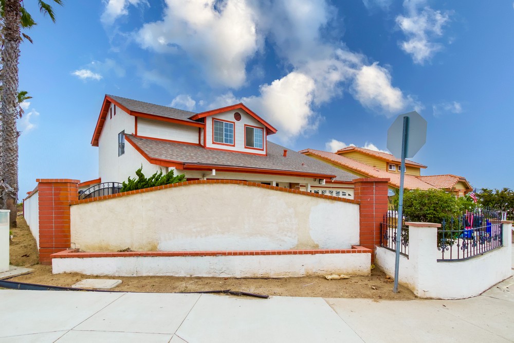 Virtual tour photo 4 of 49 for 2376 Lanao Ln