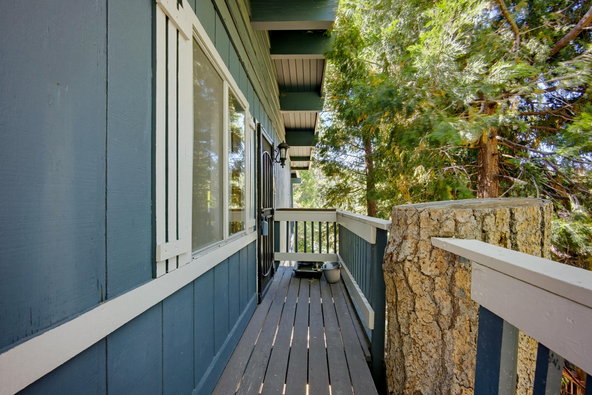 Virtual tour photo 4 of 40 for 23771 Zuger Dr