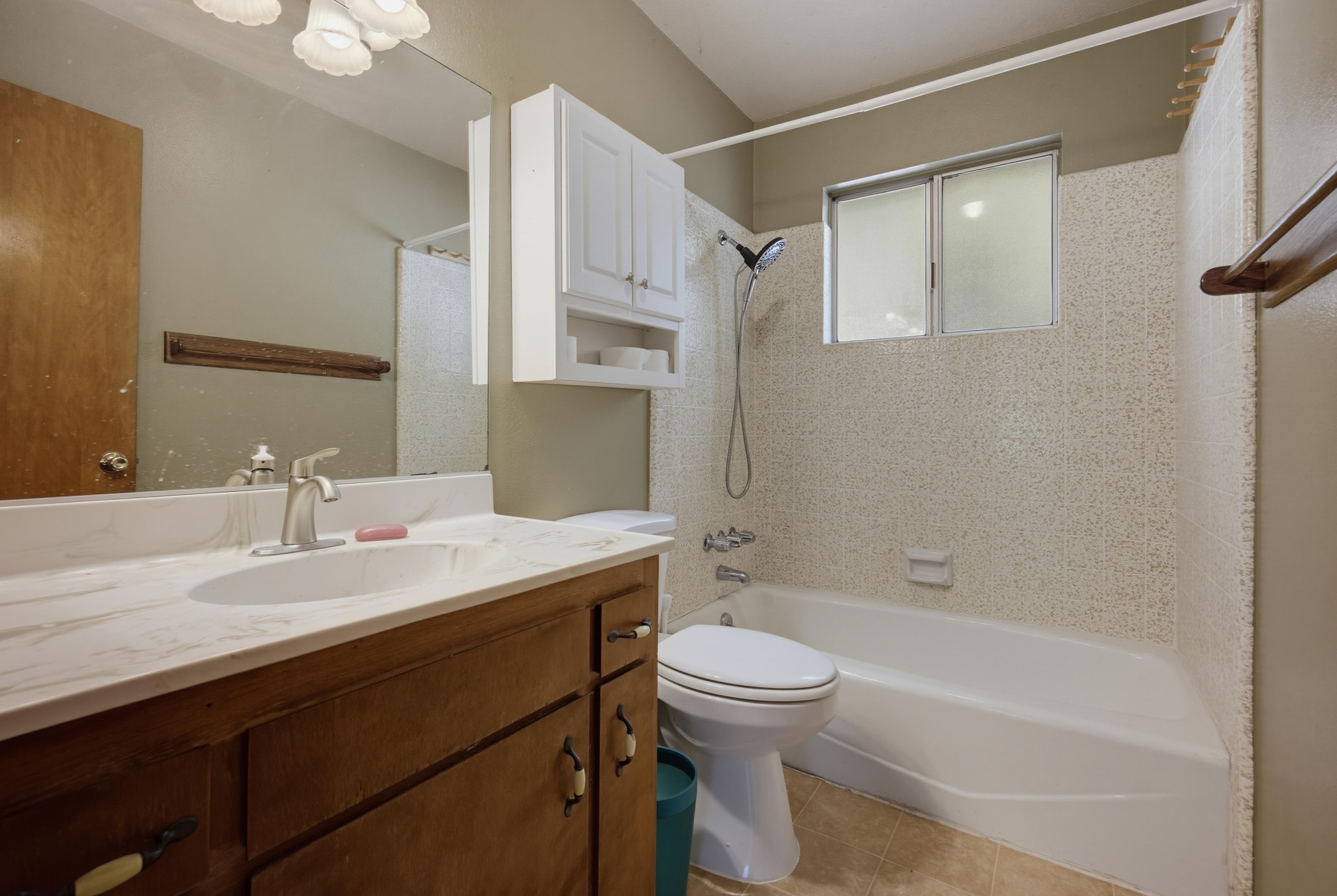 Virtual tour photo 14 of 40 for 23771 Zuger Dr