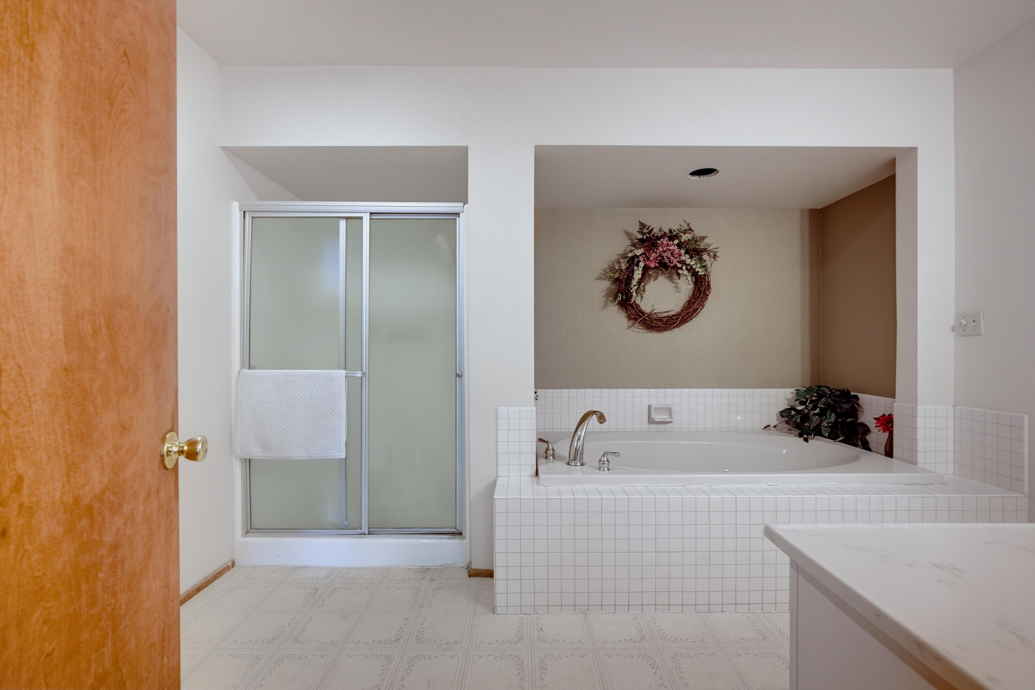 Virtual tour photo 22 of 40 for 23771 Zuger Dr