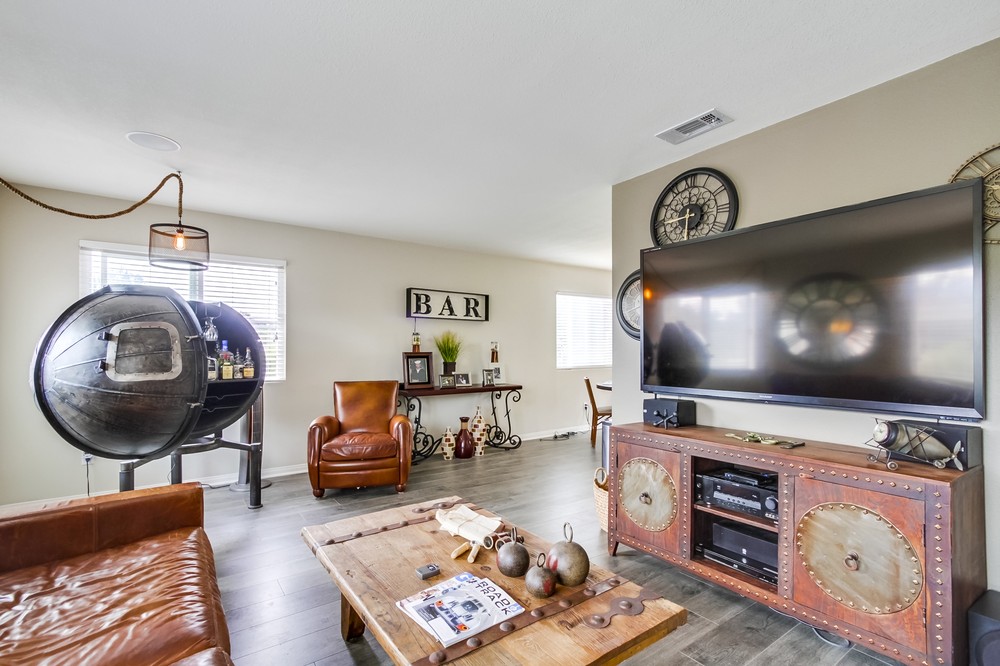 Virtual tour photo 7 of 35 for 2382 Haller Street