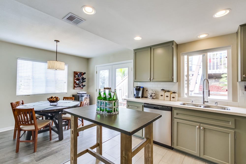 Virtual tour photo 12 of 35 for 2382 Haller Street