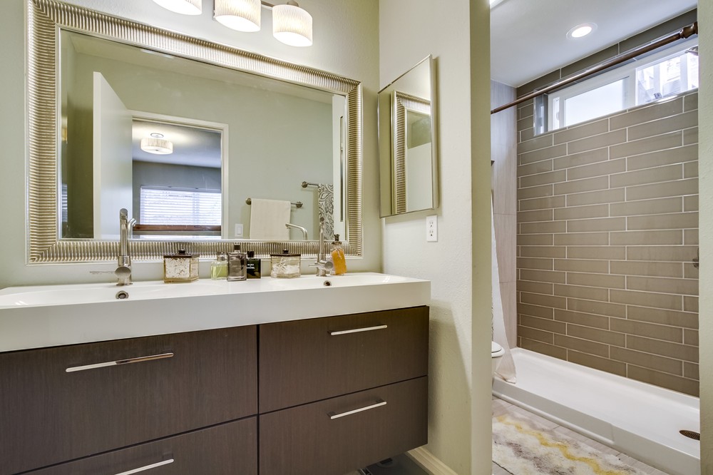Virtual tour photo 25 of 35 for 2382 Haller Street