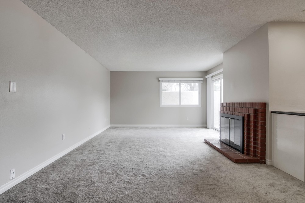 Virtual tour photo 9 of 48 for 2385 Caminito Seguro