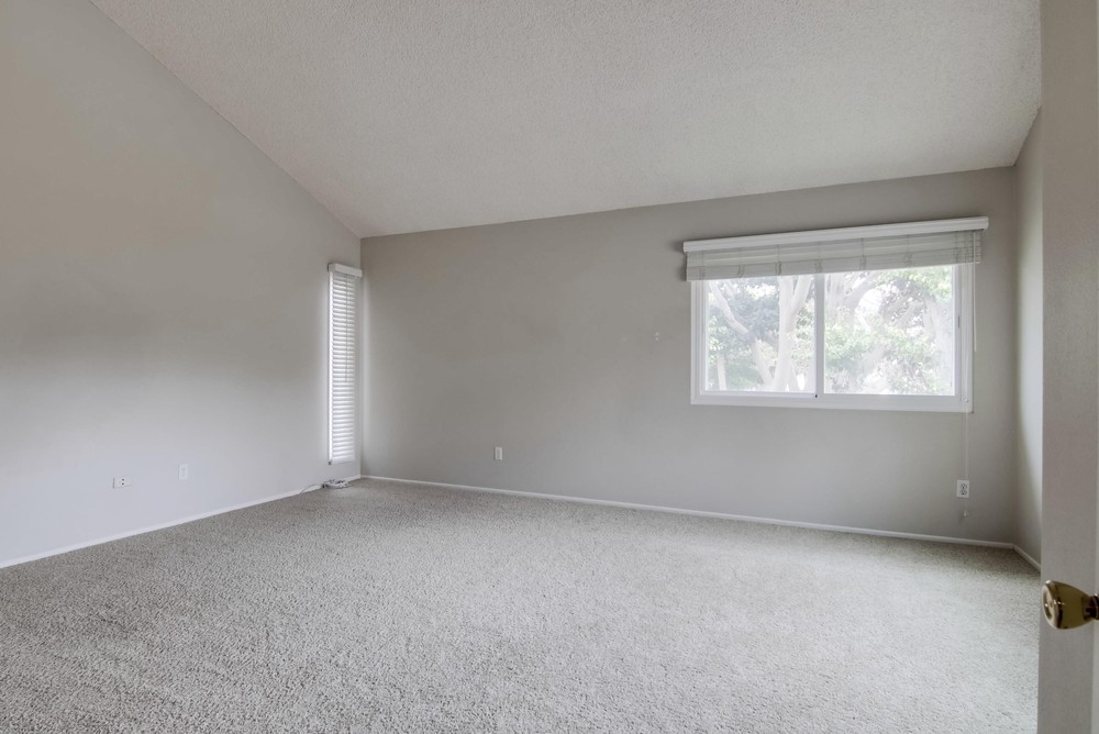 Virtual tour photo 31 of 48 for 2385 Caminito Seguro