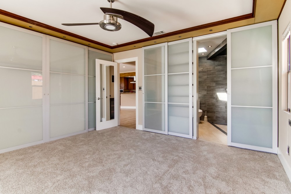 Virtual tour photo 19 of 34 for 2385 Vancouver Ave