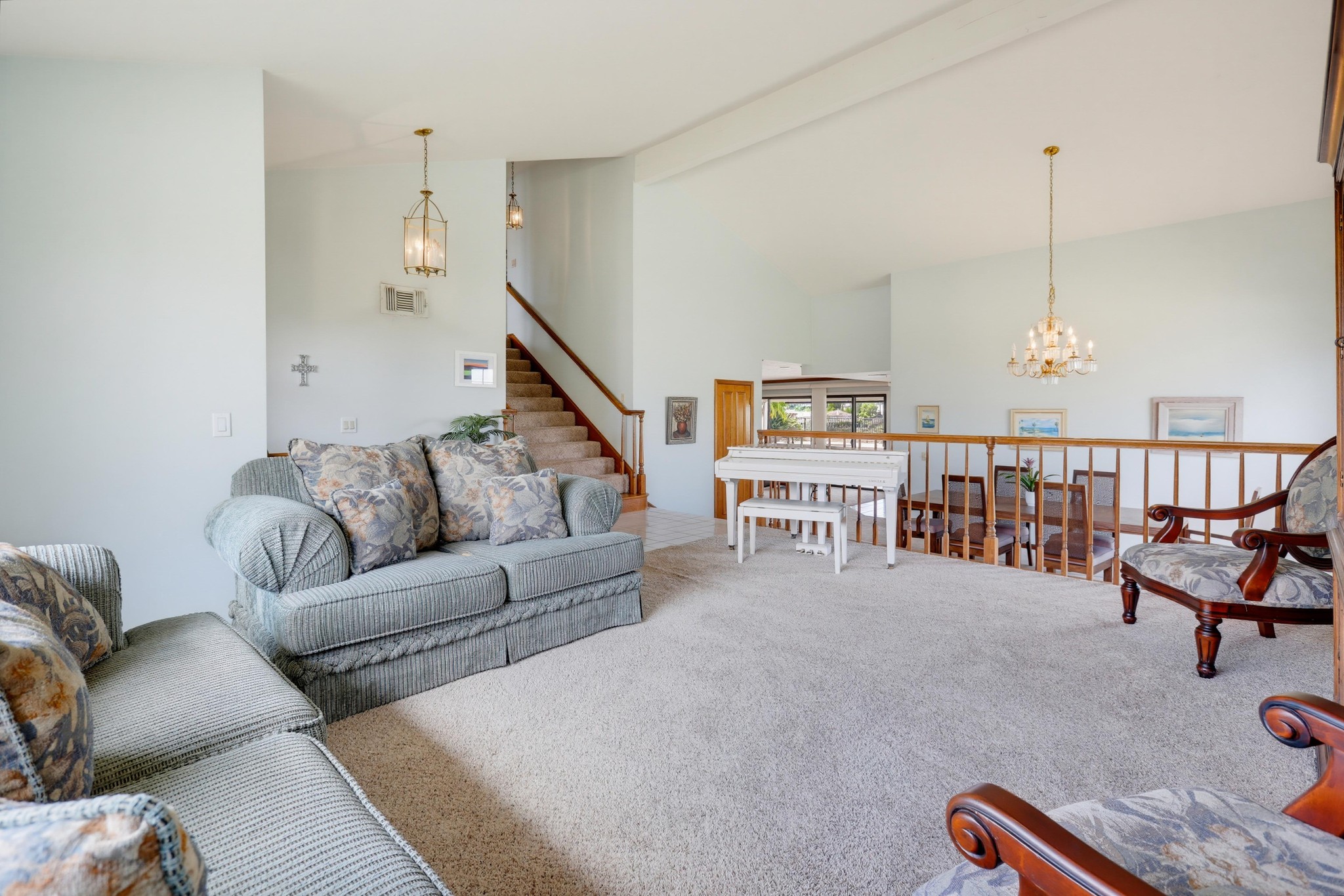 Virtual tour photo 8 of 97 for 23871 Pipit Ct