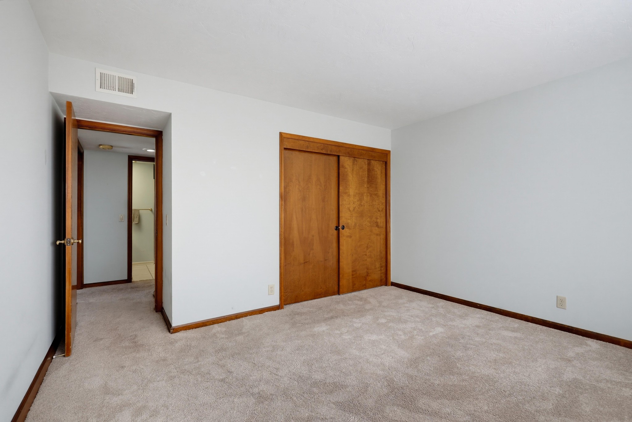 Virtual tour photo 32 of 97 for 23871 Pipit Ct