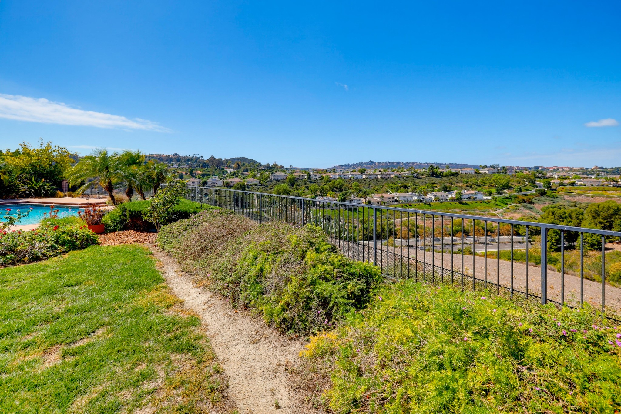 Virtual tour photo 96 of 97 for 23871 Pipit Ct