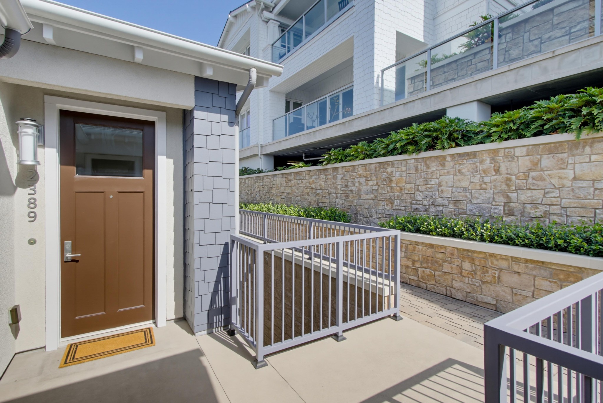 Virtual tour photo 5 of 95 for 2389 Ocean St