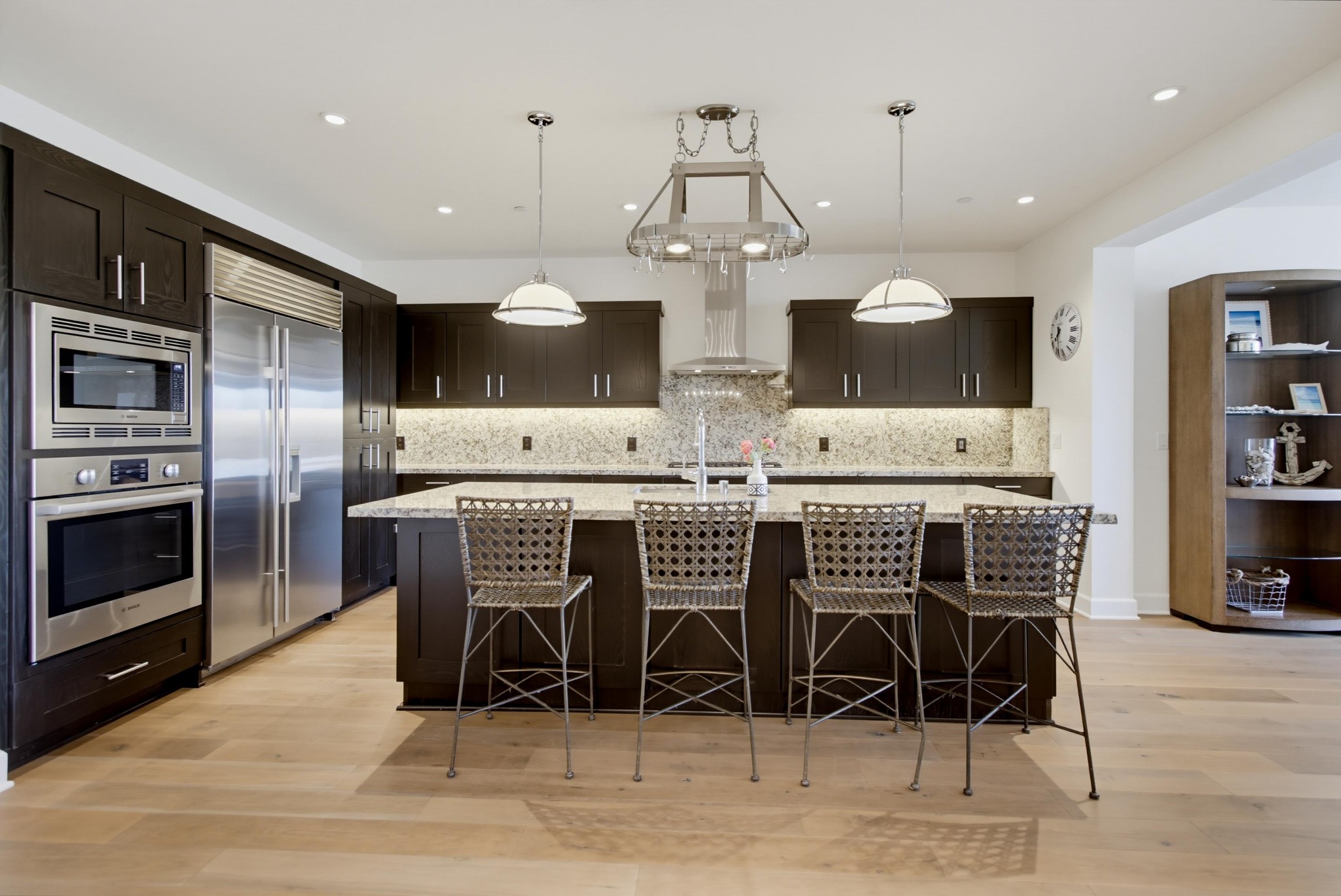 Virtual tour photo 10 of 95 for 2389 Ocean St