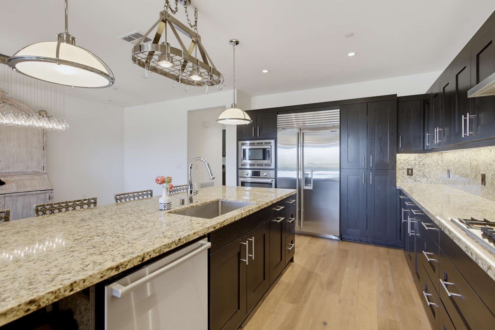 Virtual tour photo 13 of 95 for 2389 Ocean St