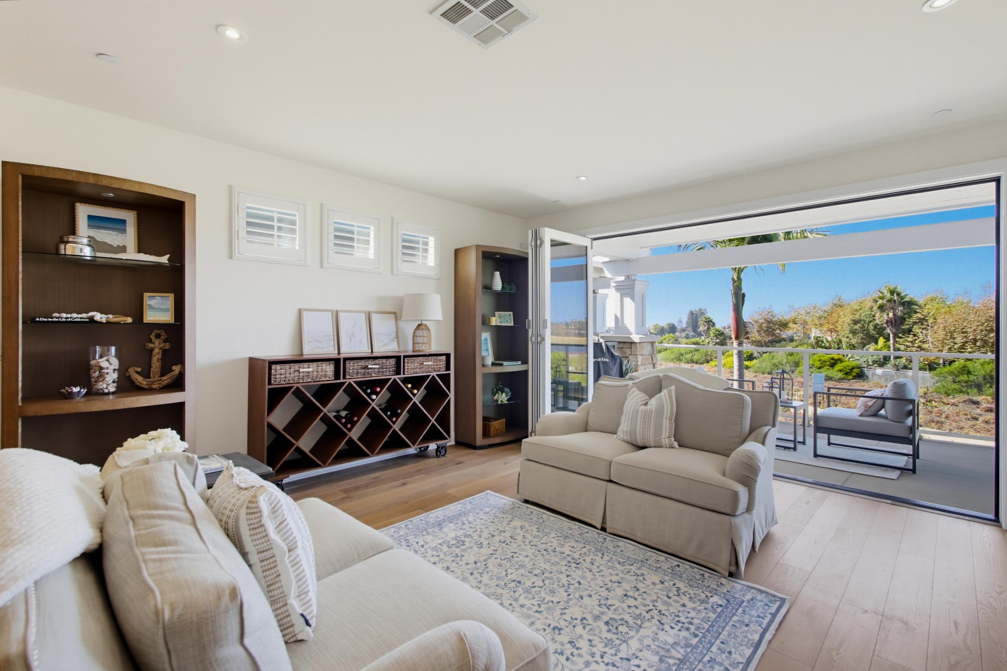 Virtual tour photo 15 of 95 for 2389 Ocean St
