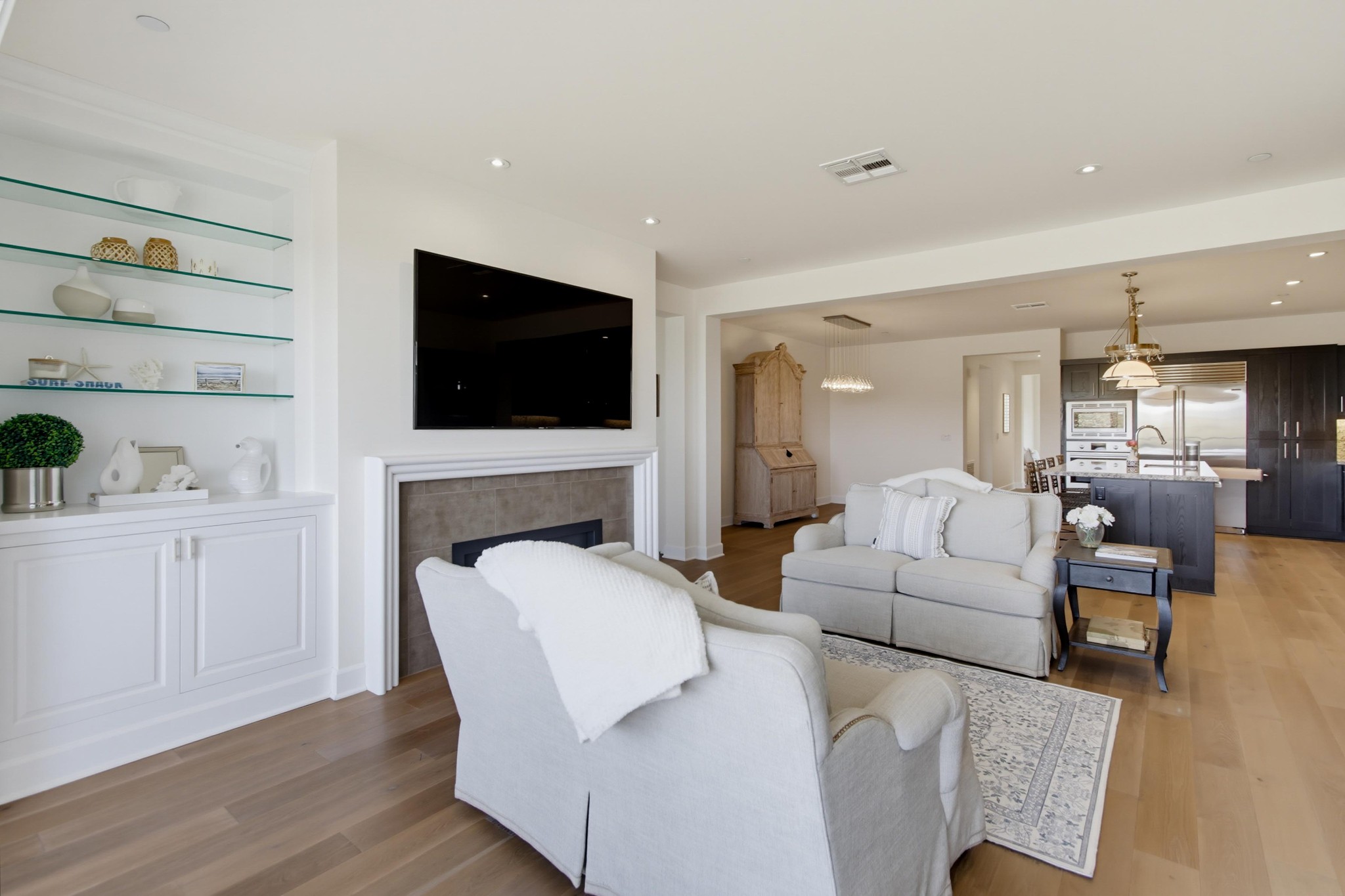 Virtual tour photo 17 of 95 for 2389 Ocean St
