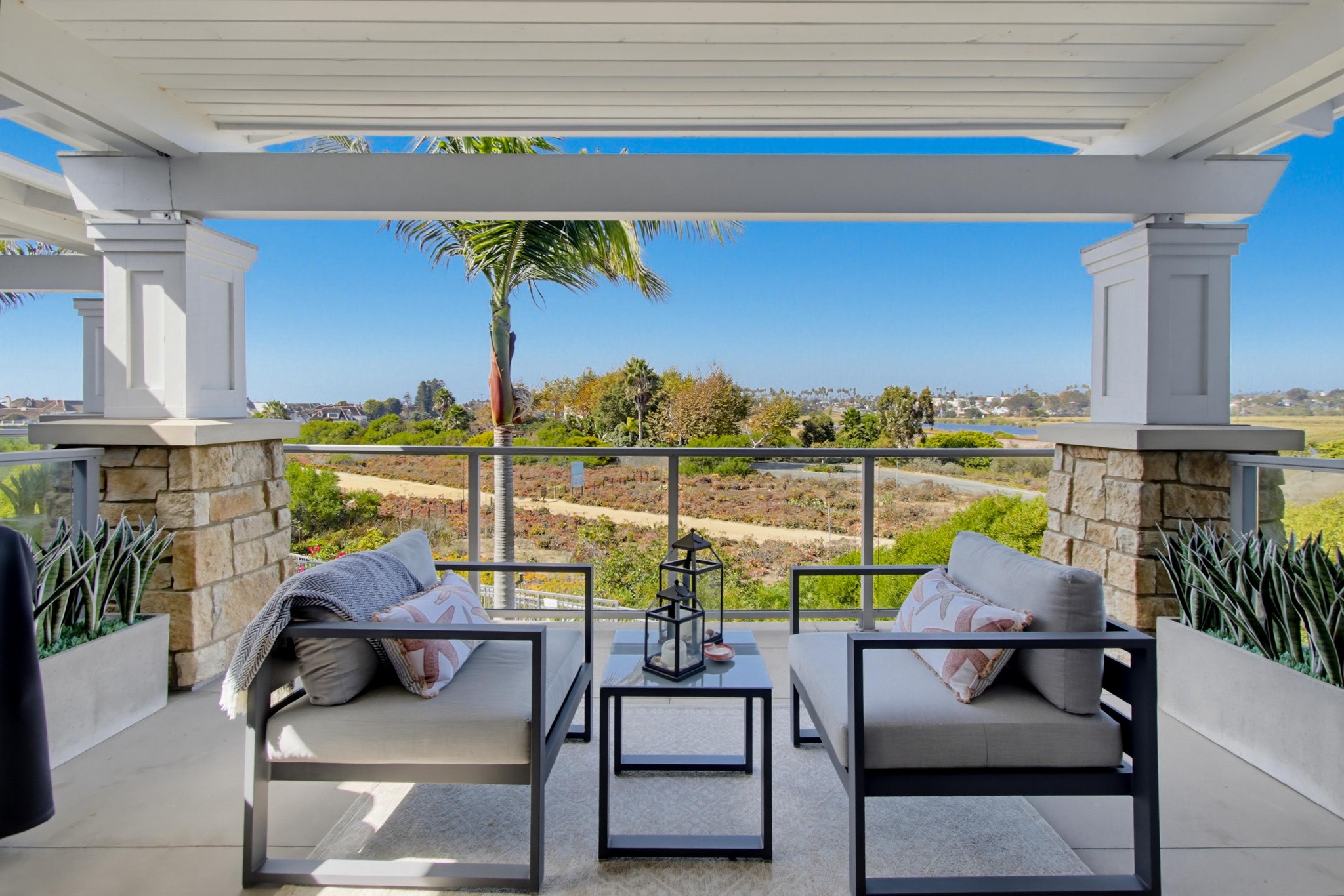 Virtual tour photo 40 of 95 for 2389 Ocean St