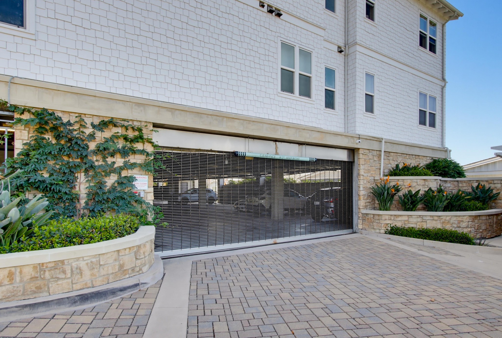 Virtual tour photo 55 of 95 for 2389 Ocean St