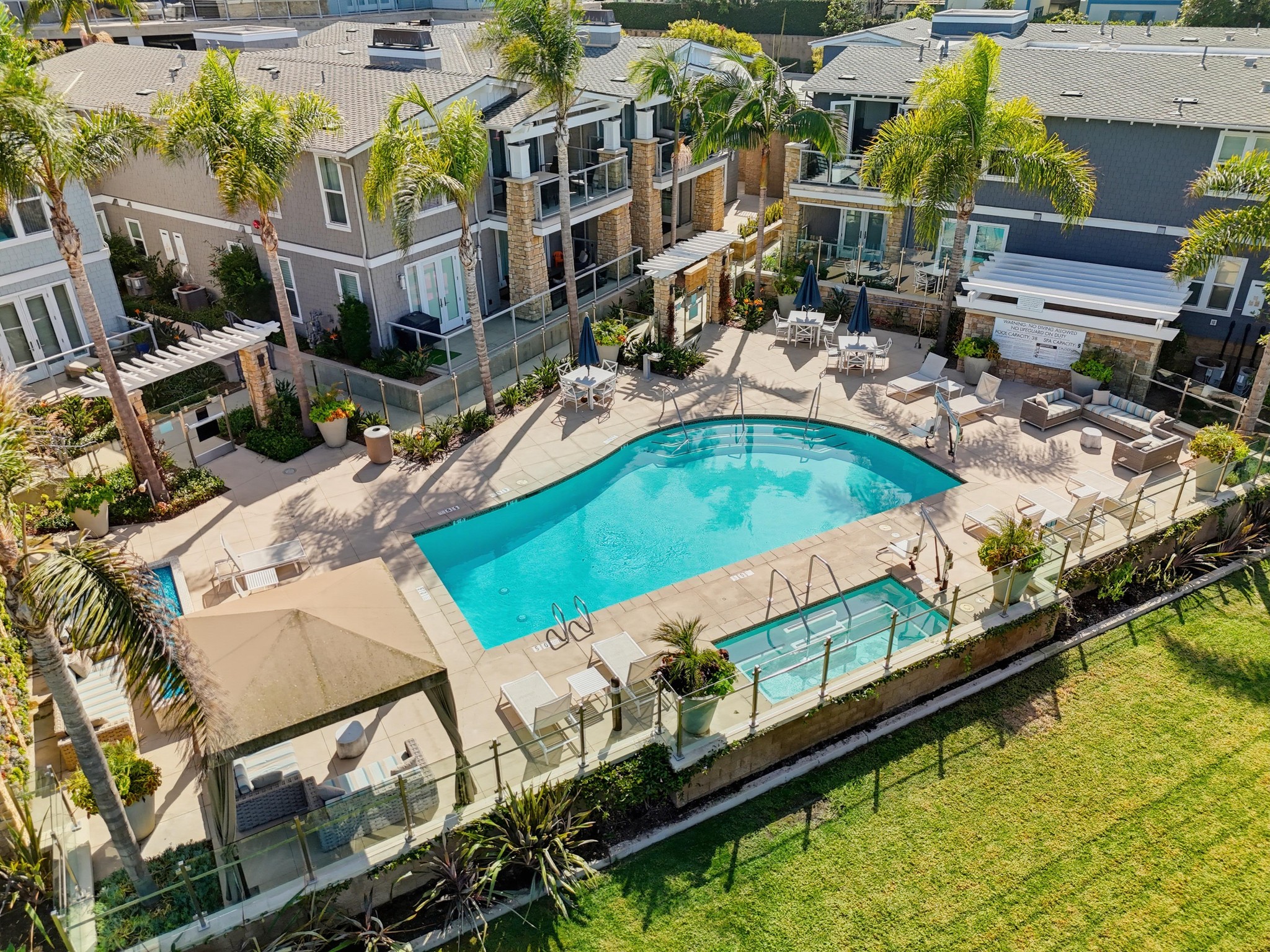 Virtual tour photo 67 of 95 for 2389 Ocean St