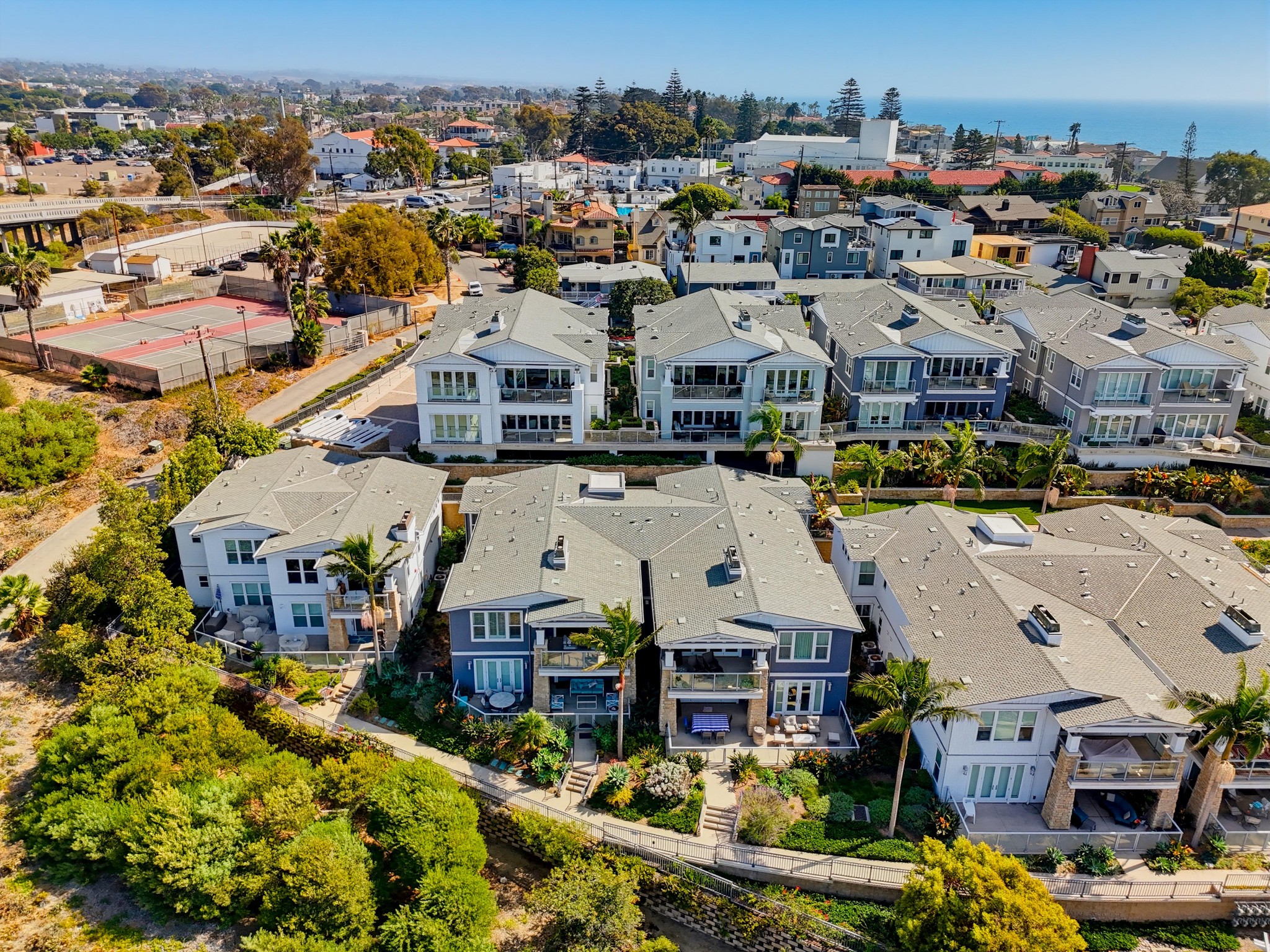 Virtual tour photo 69 of 95 for 2389 Ocean St