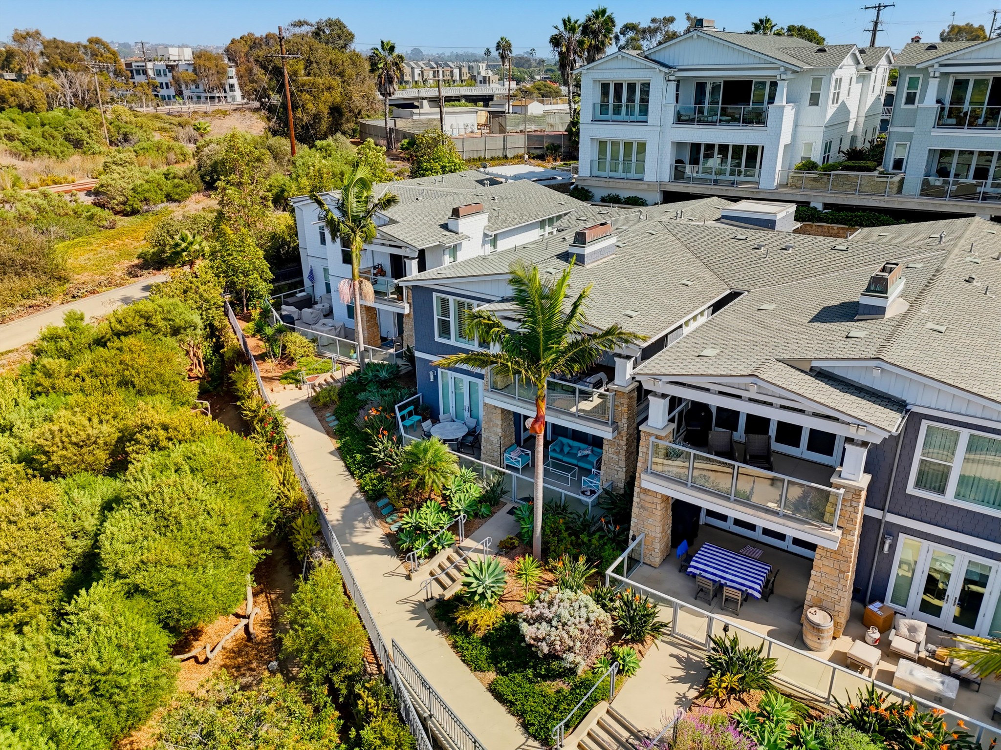 Virtual tour photo 71 of 95 for 2389 Ocean St