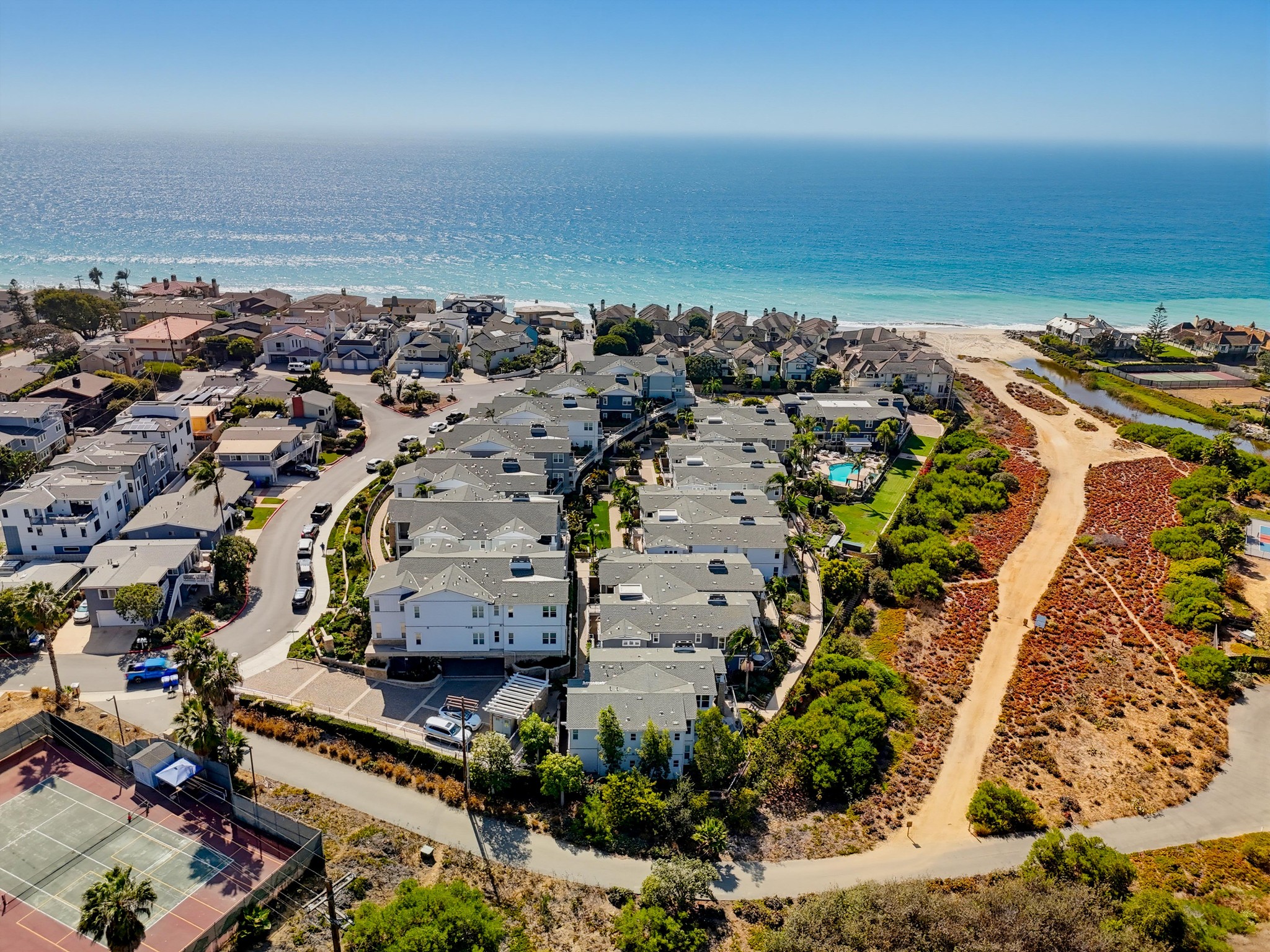 Virtual tour photo 88 of 95 for 2389 Ocean St