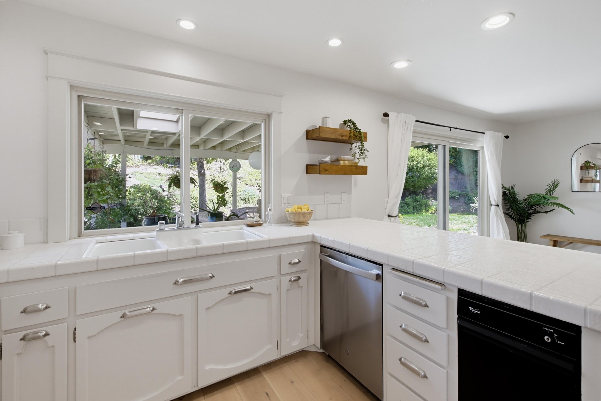 Virtual tour photo 22 of 47 for 2394 Valley Mill Rd