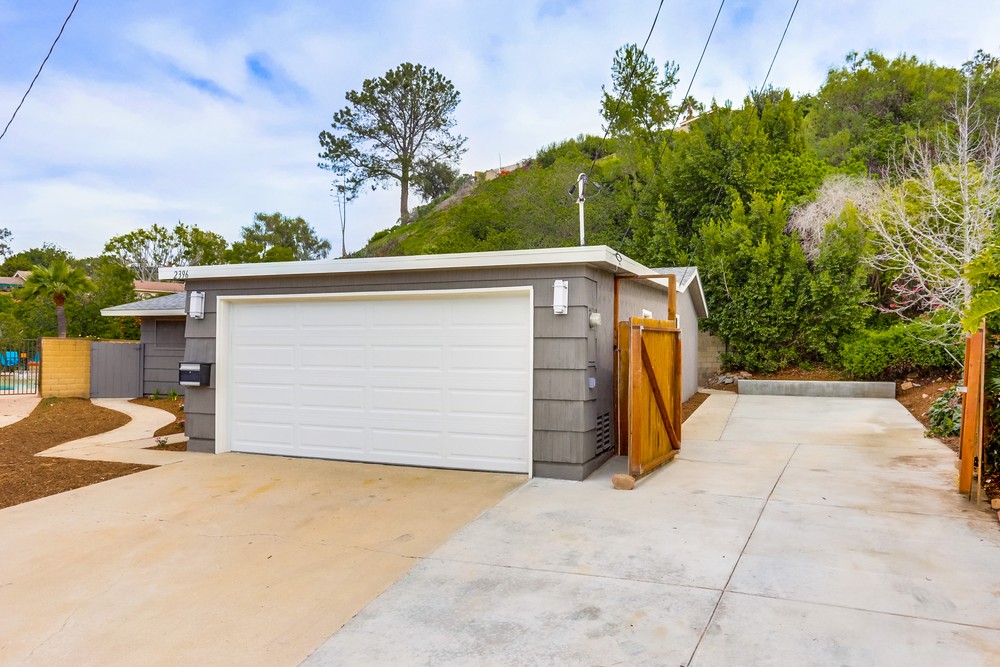 Virtual tour photo 4 of 38 for 2396 Ron Way