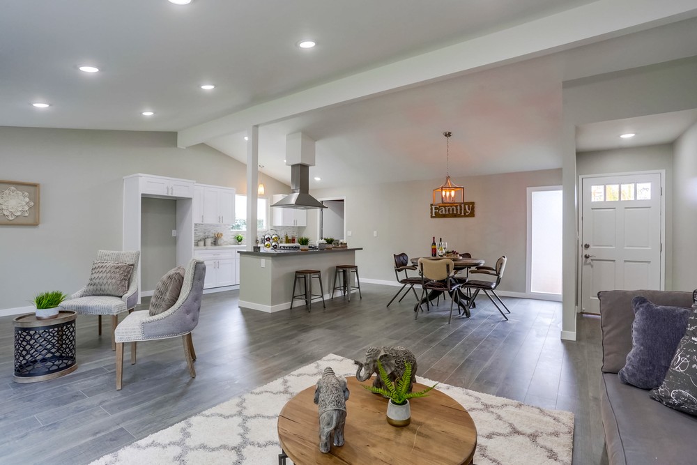 Virtual tour photo 7 of 38 for 2396 Ron Way