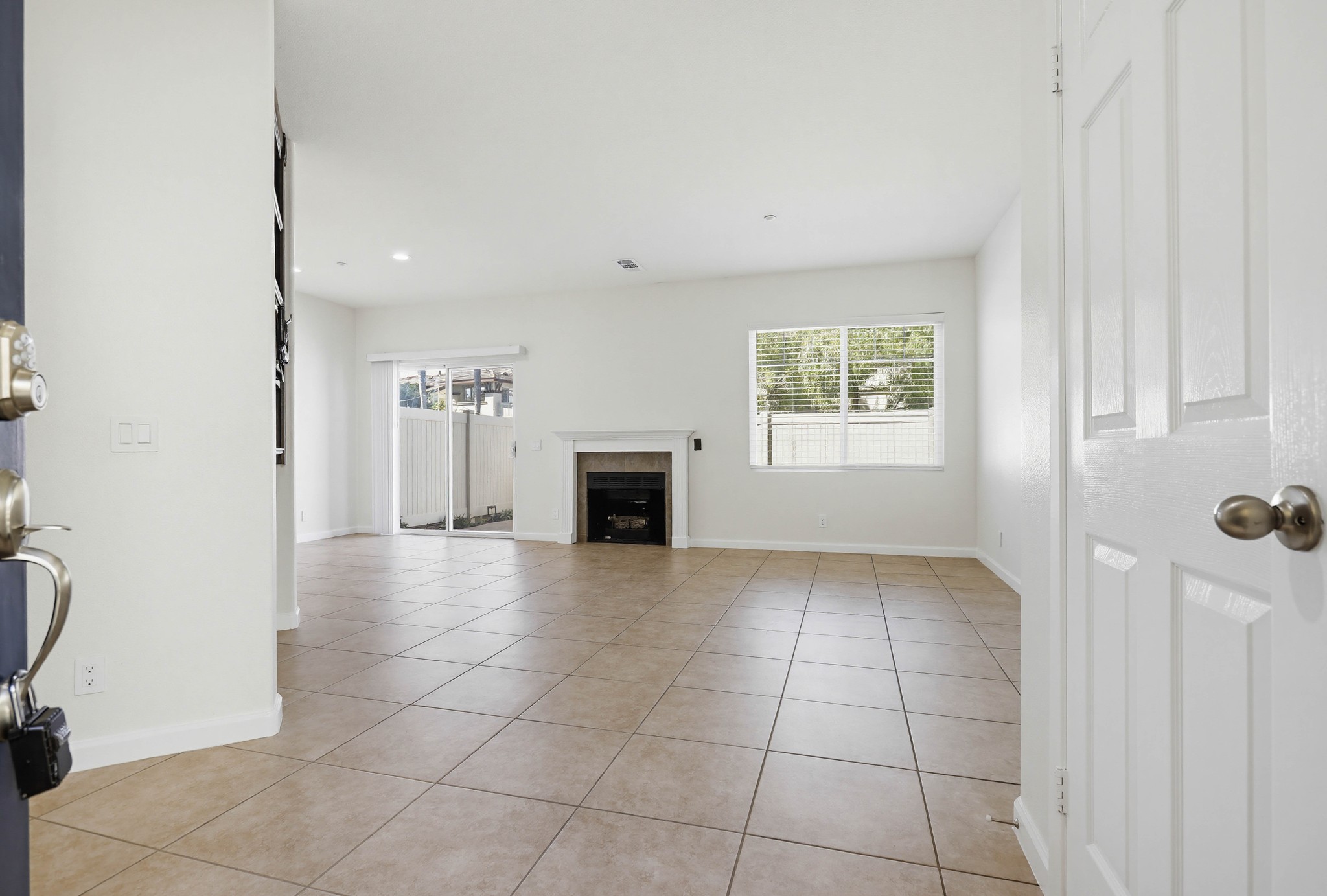 Virtual tour photo 9 of 66 for 24 Heritage