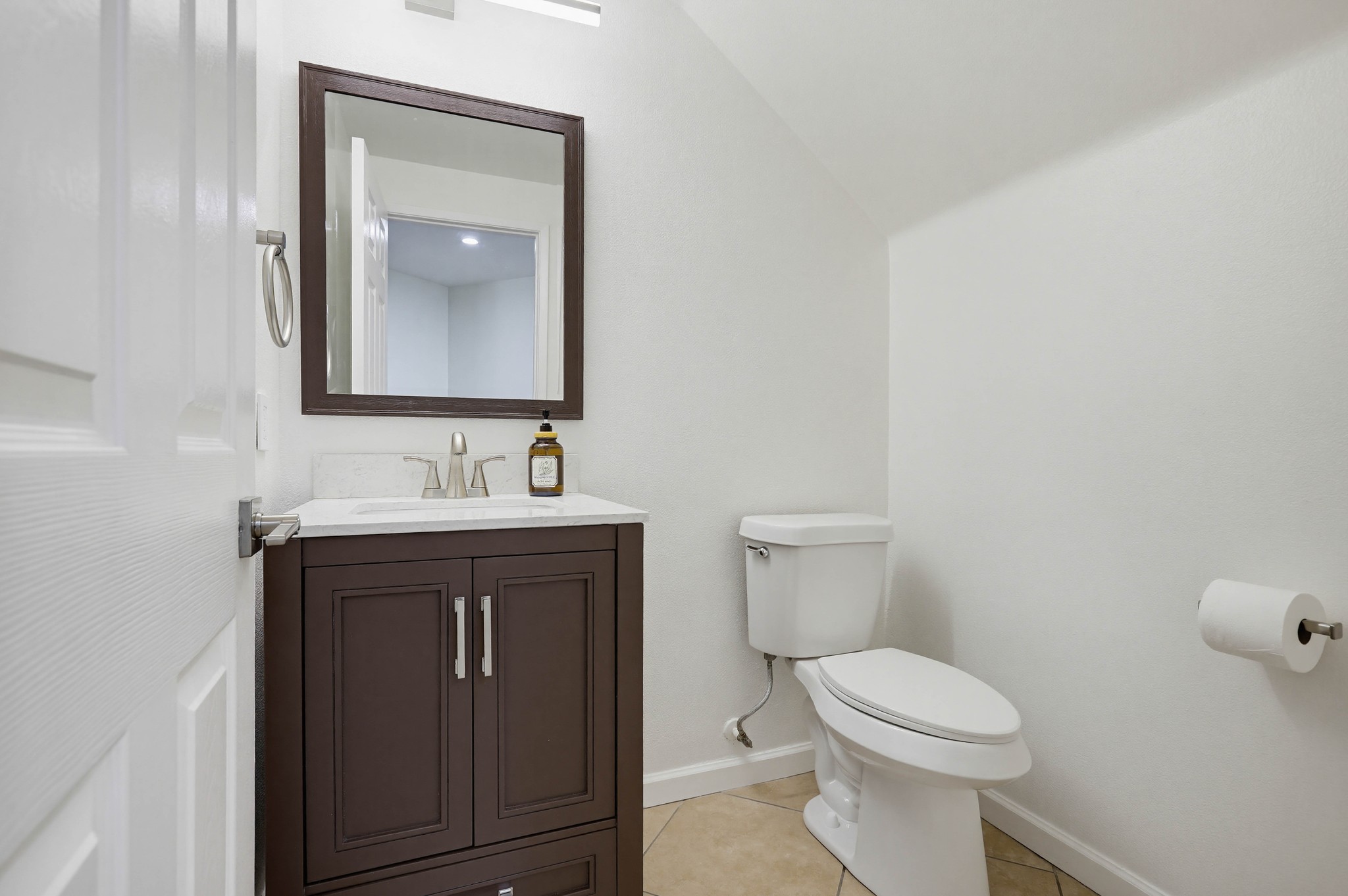 Virtual tour photo 25 of 66 for 24 Heritage
