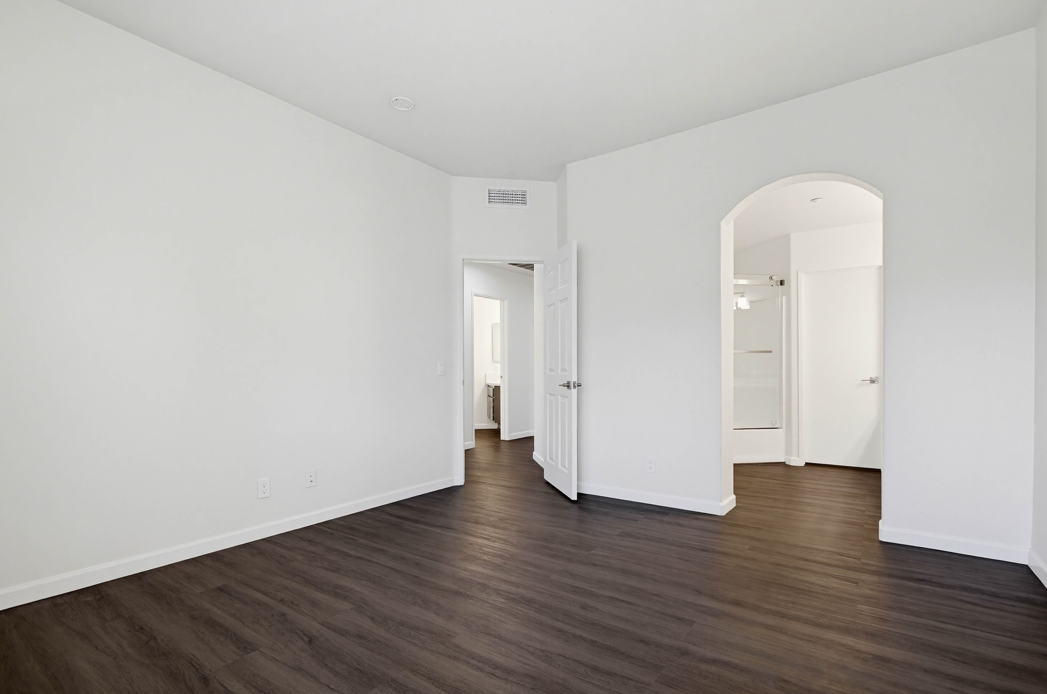 Virtual tour photo 30 of 66 for 24 Heritage