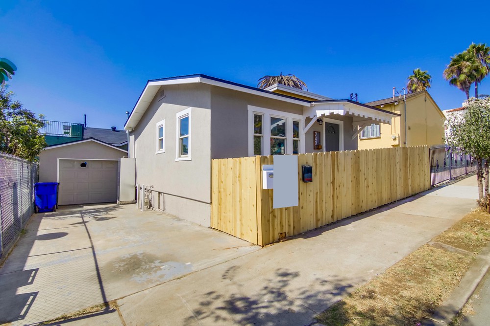 Virtual tour photo 1 of 39 for 240 26th St