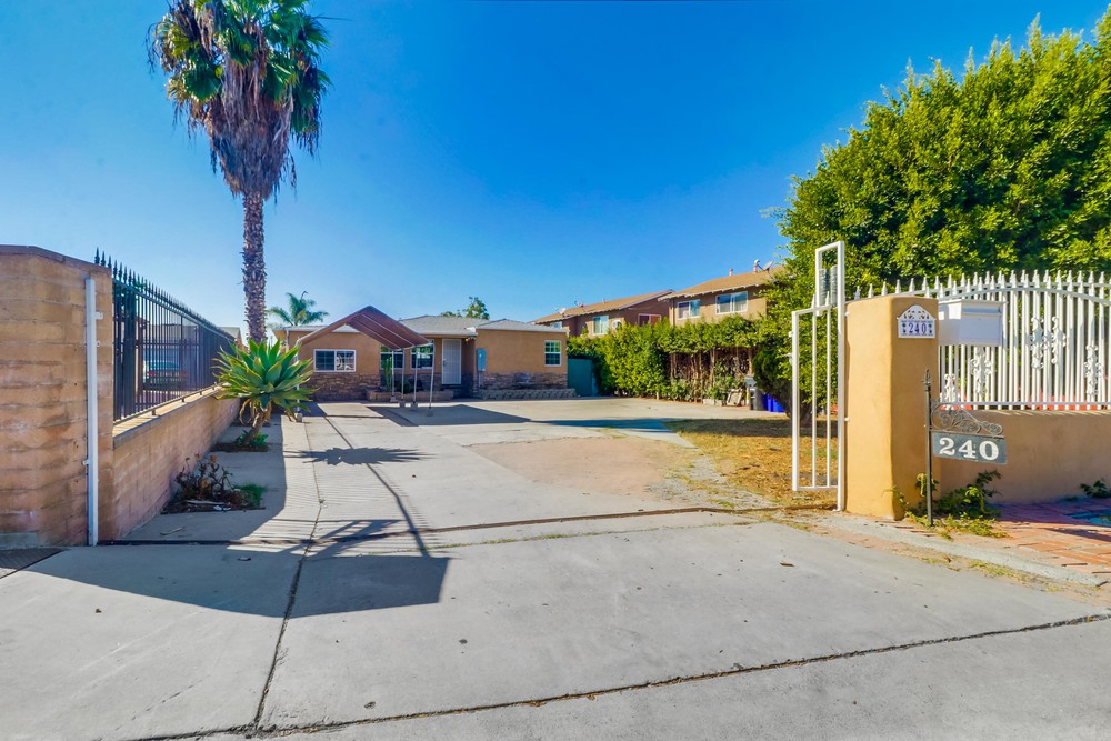 Virtual tour photo 3 of 30 for 240 55th St