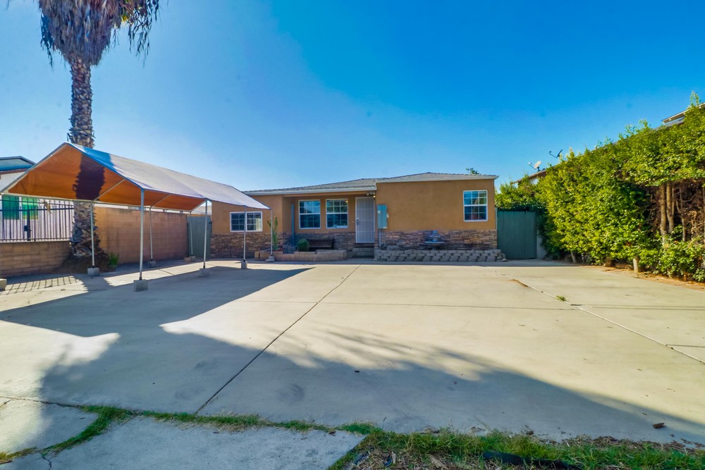 Virtual tour photo 5 of 30 for 240 55th St