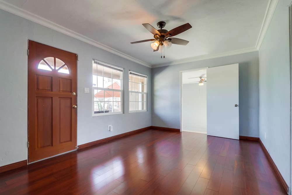 Virtual tour photo 10 of 30 for 240 55th St