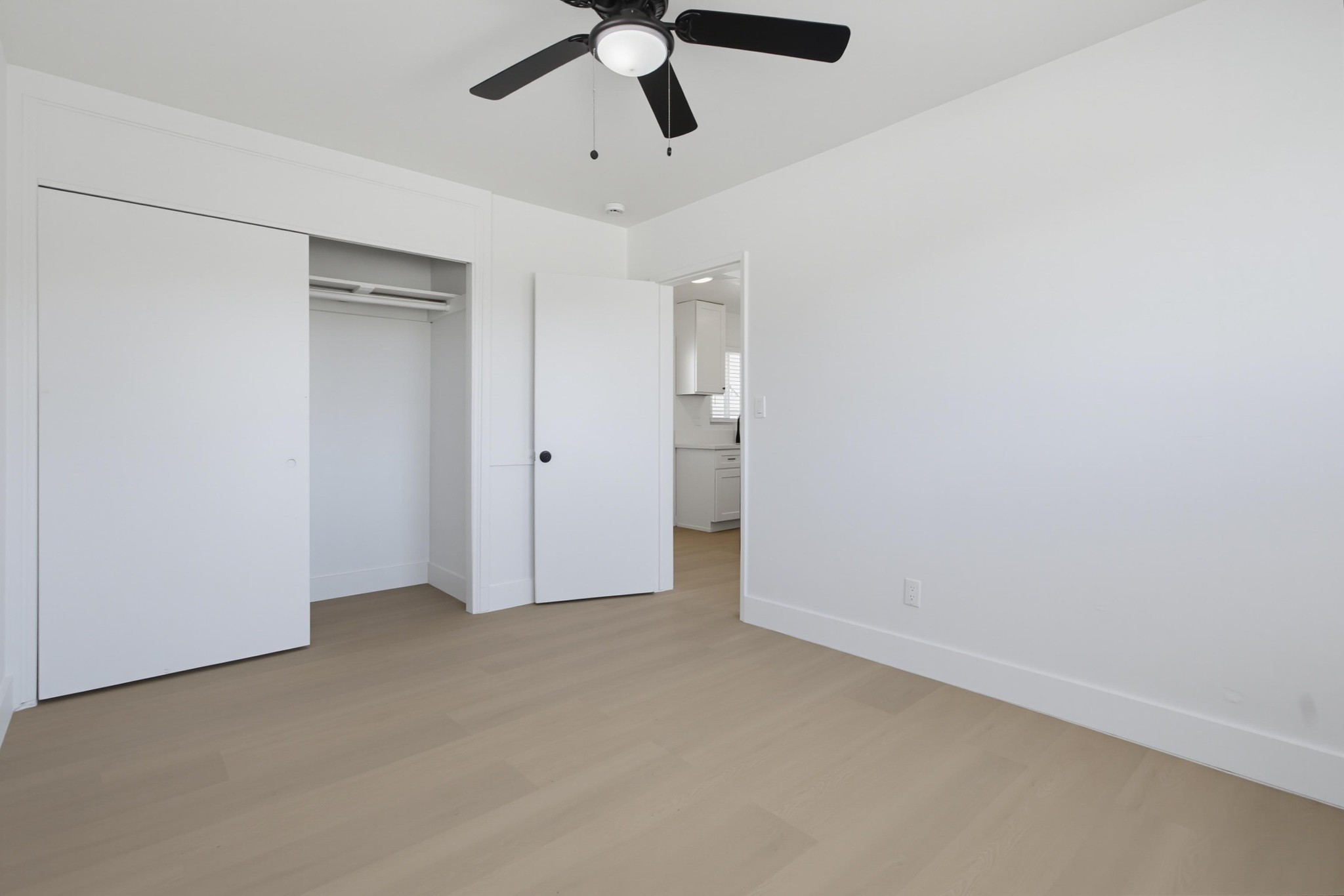 Virtual tour photo 17 of 27 for 240 E California Ave