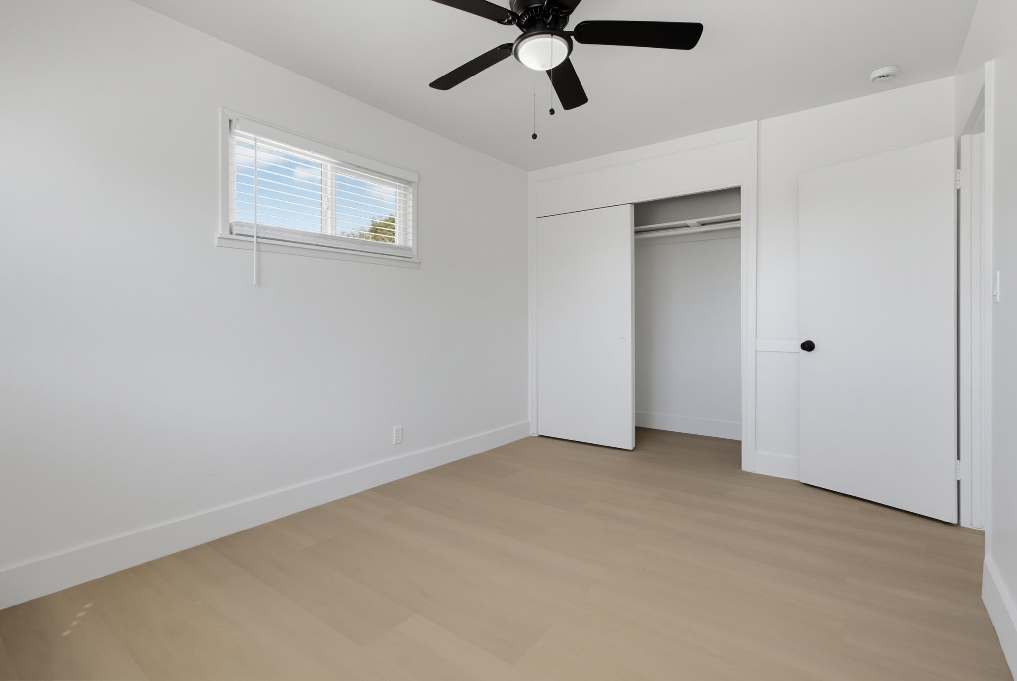 Virtual tour photo 18 of 27 for 240 E California Ave